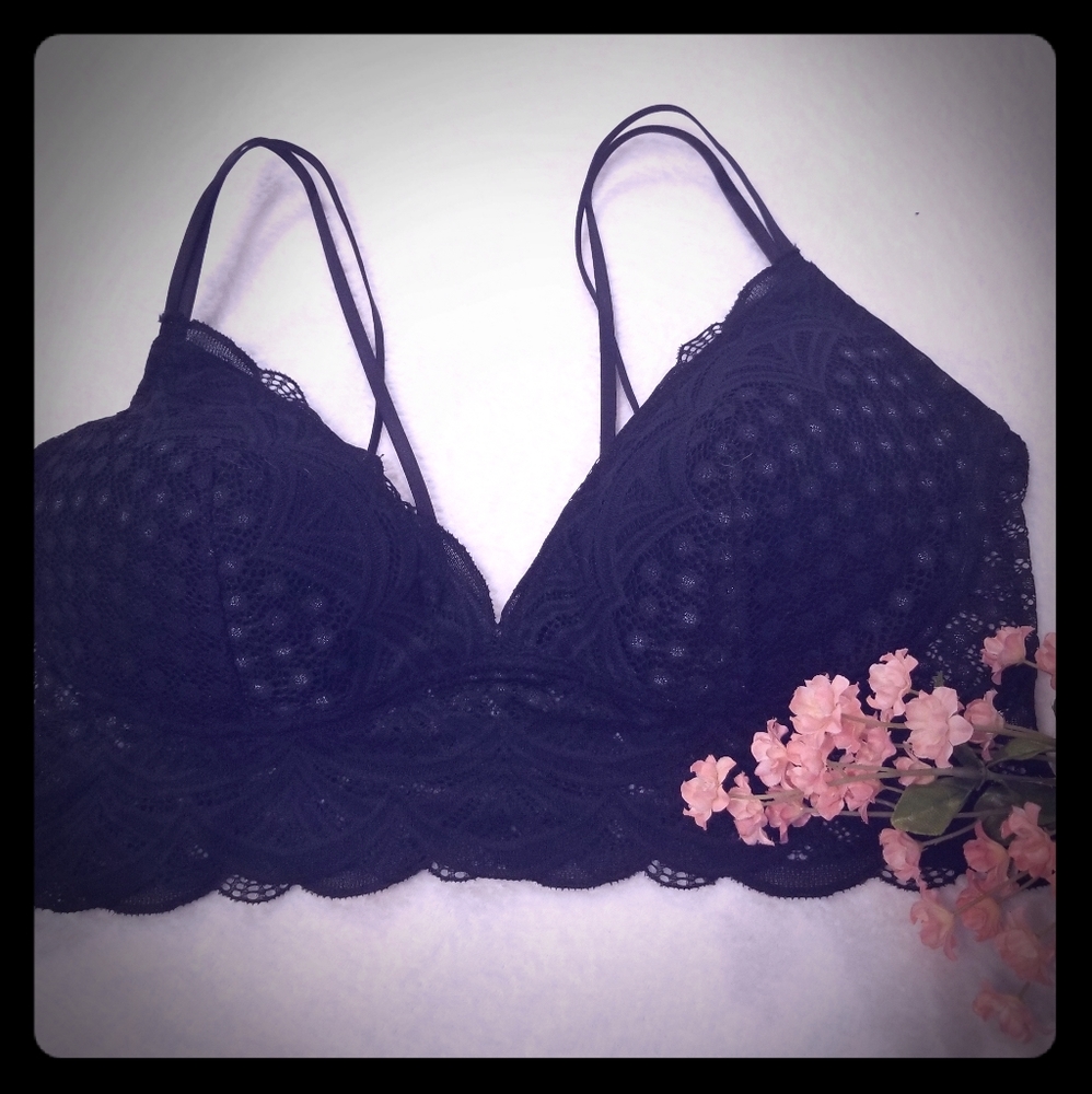 NWOT Black Lace Bralette